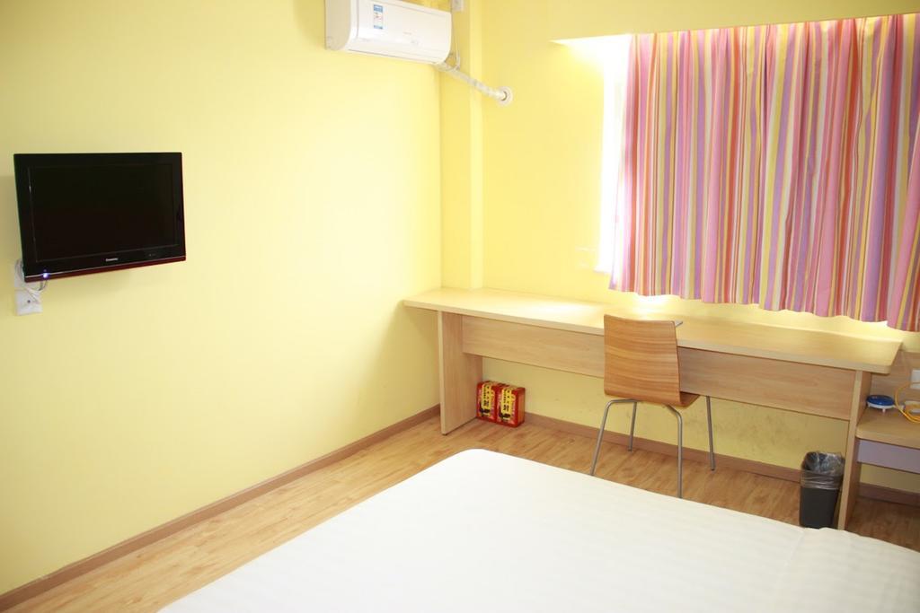 7Days Inn Dalian Heishijiao Software Park Luaran gambar