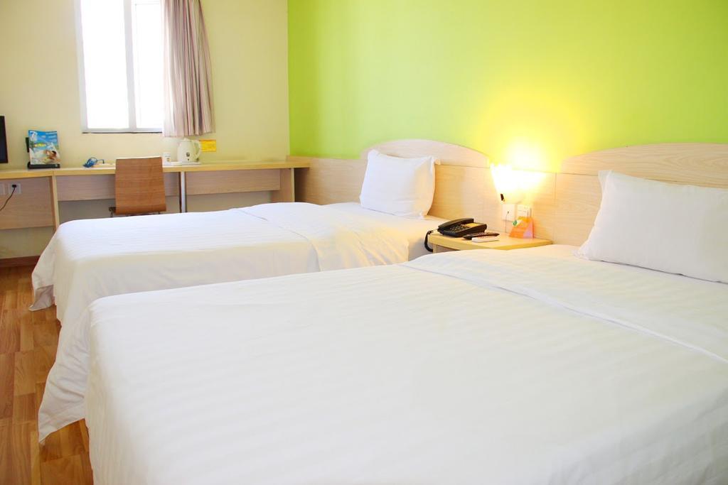 7Days Inn Dalian Heishijiao Software Park Luaran gambar